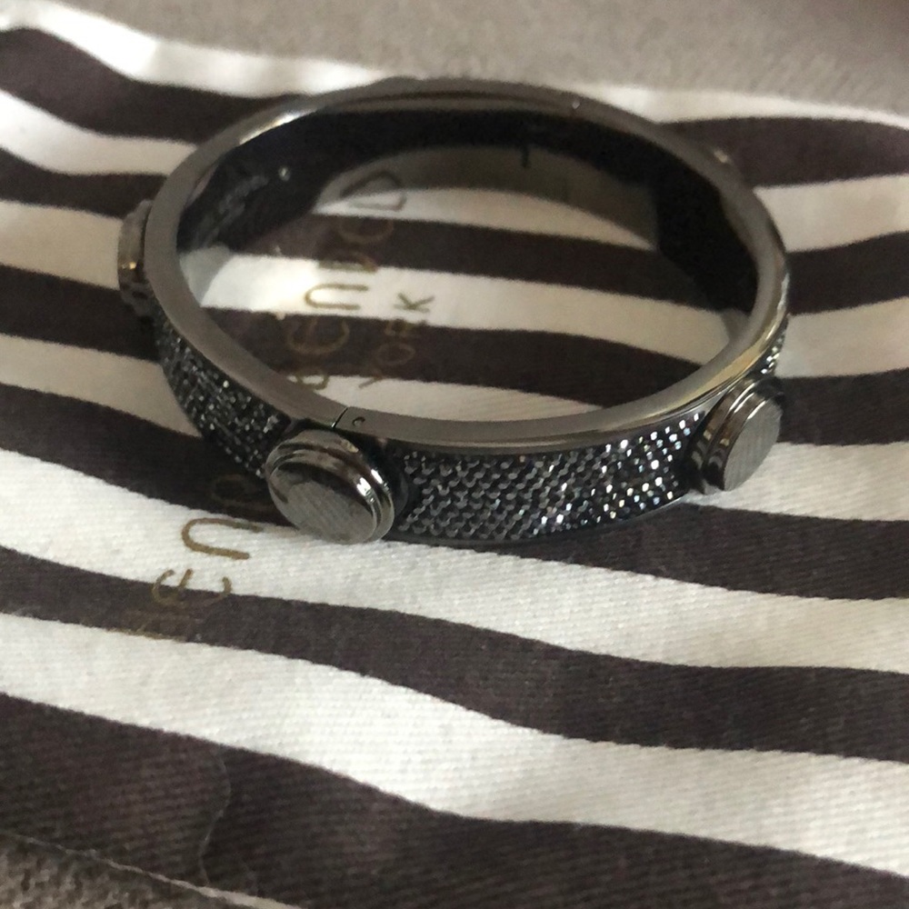 Henri Bendel Swarovski crystal bracelet